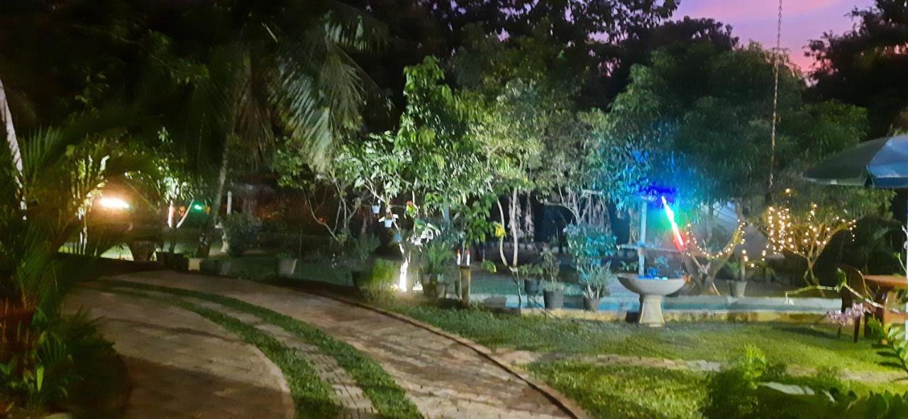 Green Edge Residences Dambulla Exterior photo