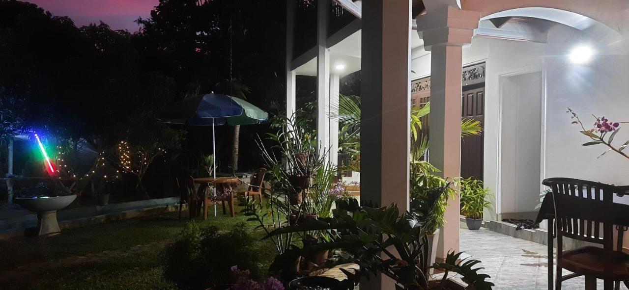Green Edge Residences Dambulla Exterior photo