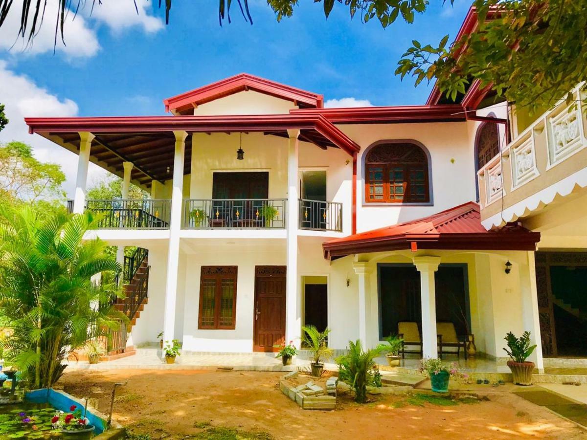Green Edge Residences Dambulla Exterior photo
